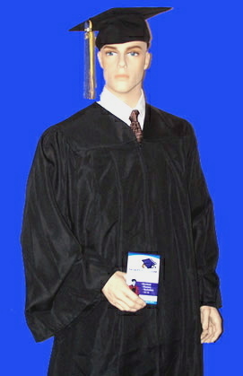 bachelor's cap and gown